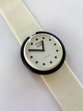 Load image into Gallery viewer, SNOWFLAKE