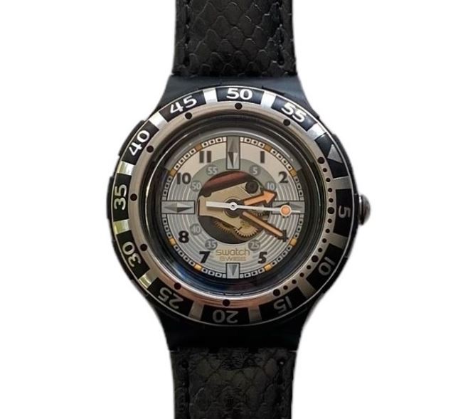 SQUIGGLY – Swatch Vintage Collection