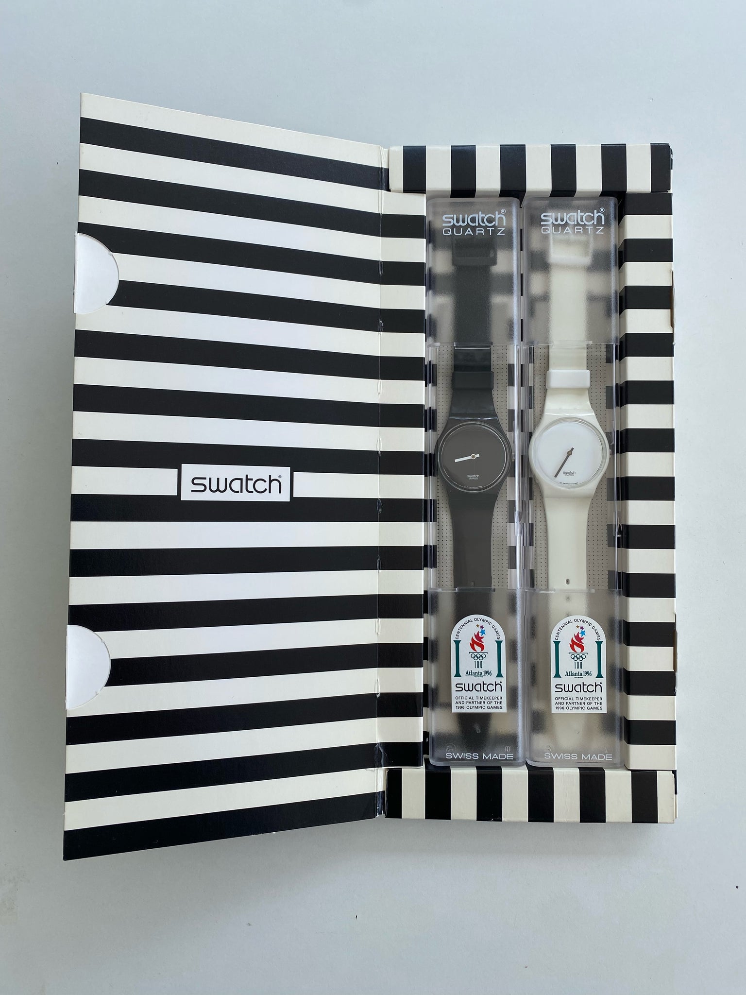 BLACK AND WHITE Swatch Vintage Collection black-and-white-swatch-vintage-collection